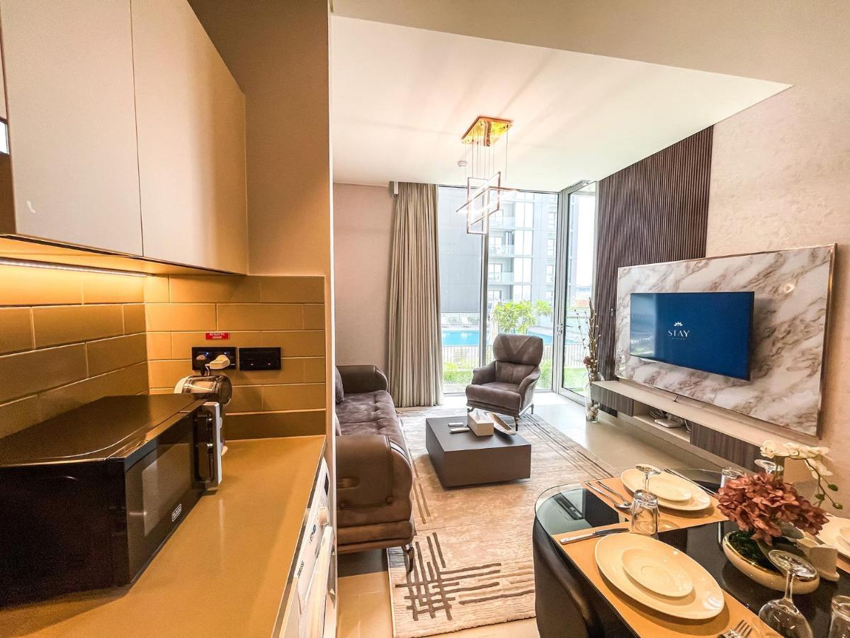 Stay By Latinem Luxury 1Br Holiday Home Cv A207 Near Burj Khalifa Dubai Exterior photo